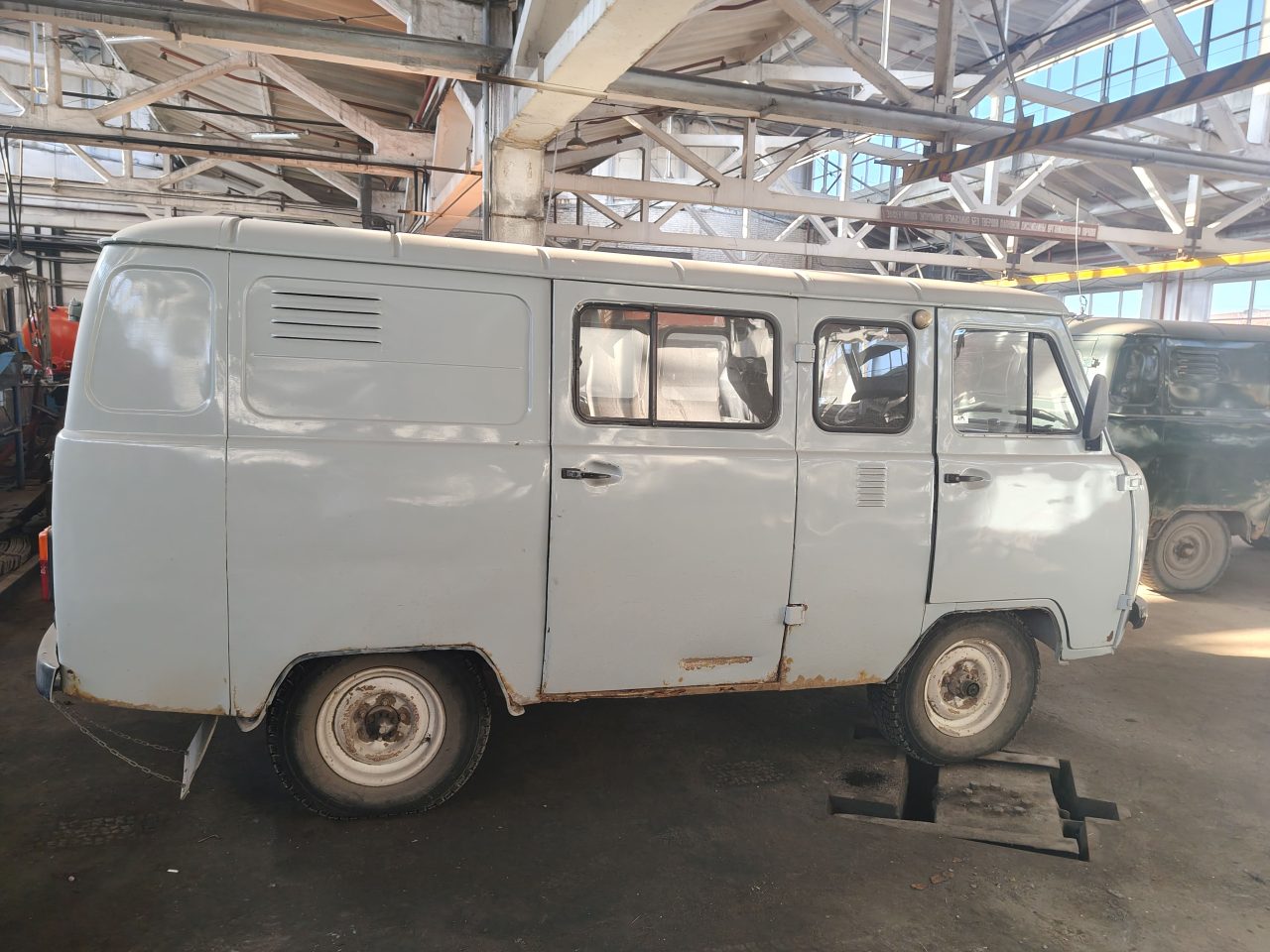 УАЗ 3909, 2003
