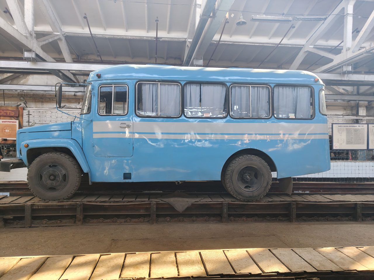 Городской автобус КАвЗ 3976, 1997