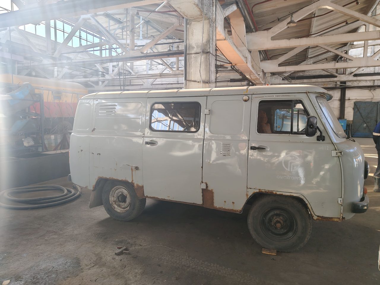 УАЗ 3741, 1999